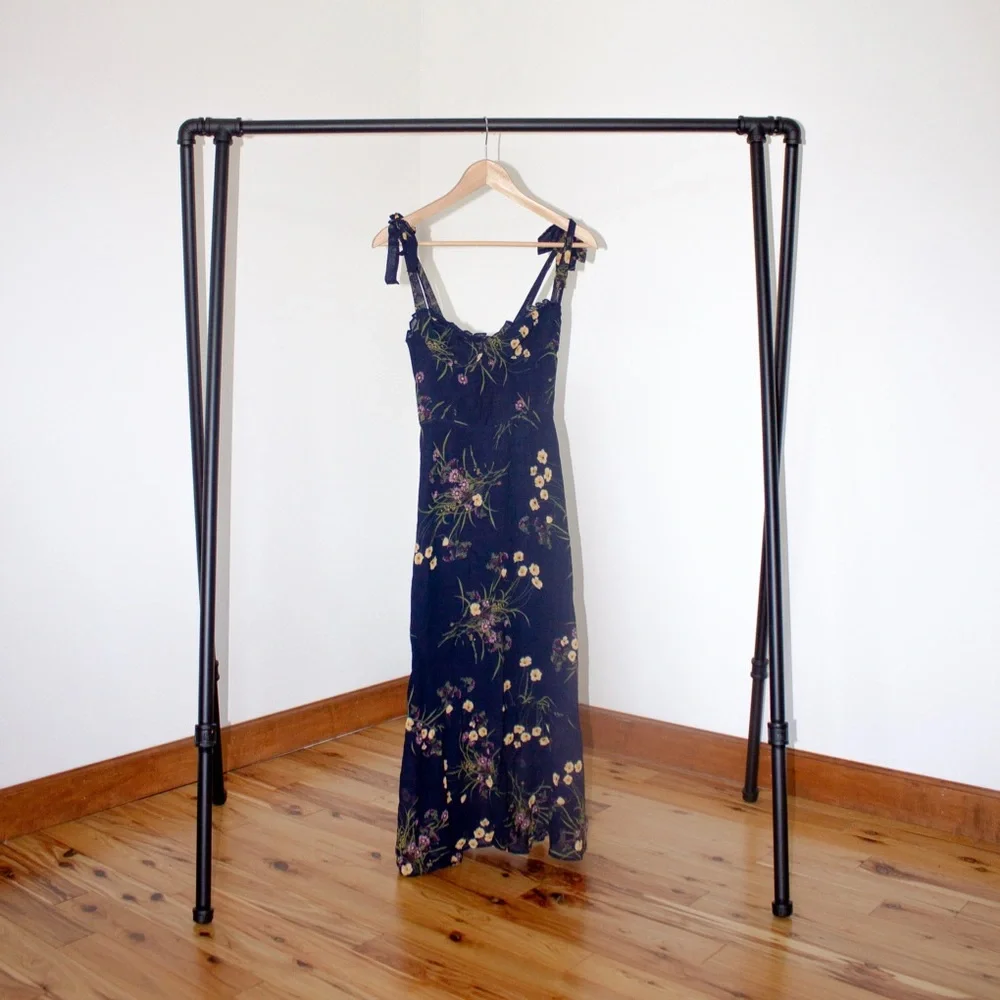 Reformation Nikita Dress (Mademoiselle) - Picture 2 of 4